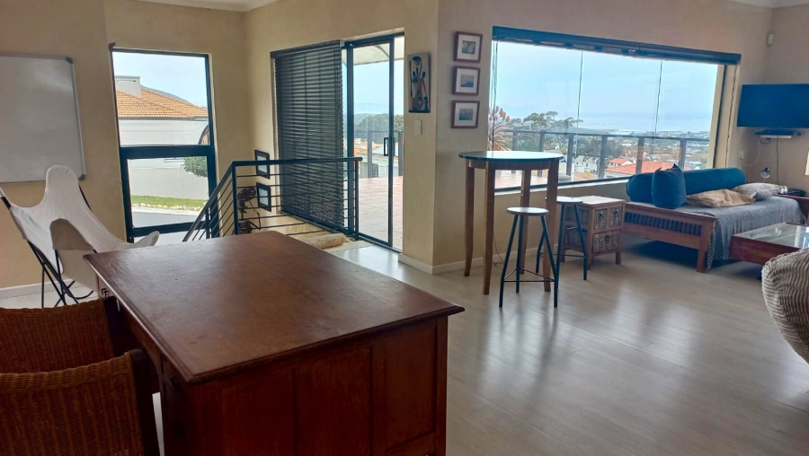 1 Bedroom Property for Sale in Onrus Western Cape